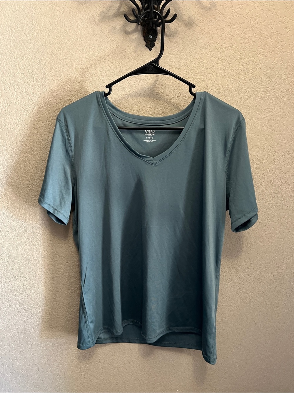 Athletic Works Men’s V-Neck Tee in Teal Green
